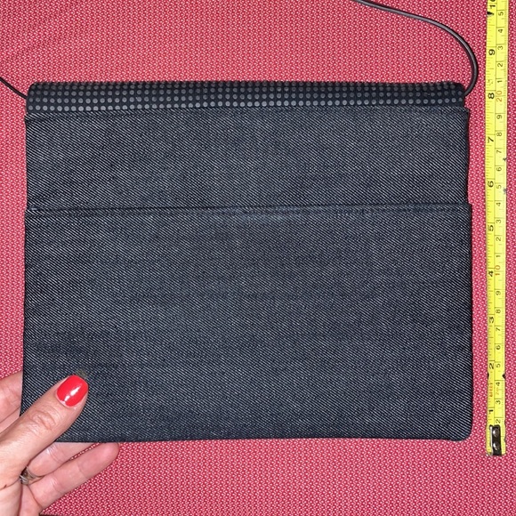 Armani Exchange Shoulder Bag - Picture 3 of 7